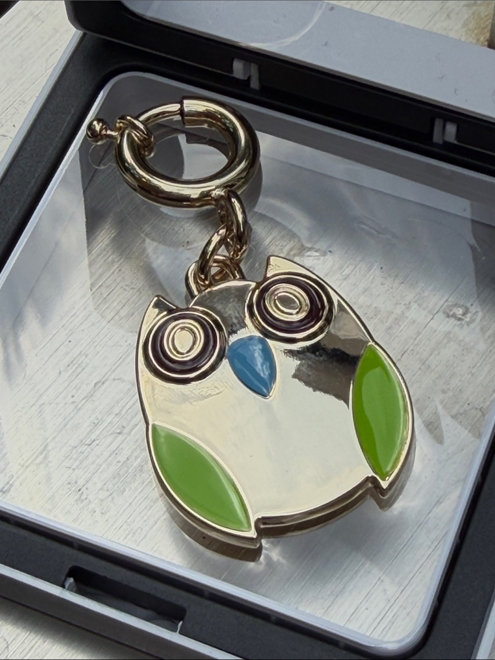 Gucci Enamel Owl CHARM ONLY in White, Lime Green & Sky Blue. Keychain EUC - Picture 9 of 16